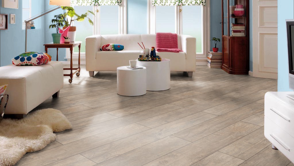 Ламинат Haro Tritty 100 Loft 4V каштан импрессо 535373 фото в интерьере